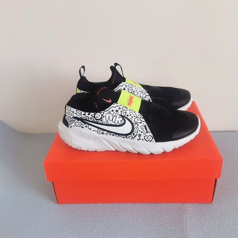 Nike Flex Runner Boys' Spring and Summer Soft-Soled Breathable Slip-On Casual Running Shoes Dv8253