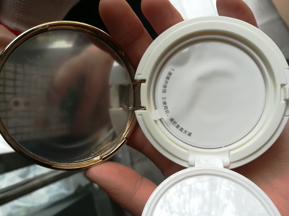 水润无瑕裸妆气垫BB霜好用吗什么牌子哪个国家的，亲自使用体验（以名人之名同款）,第3张