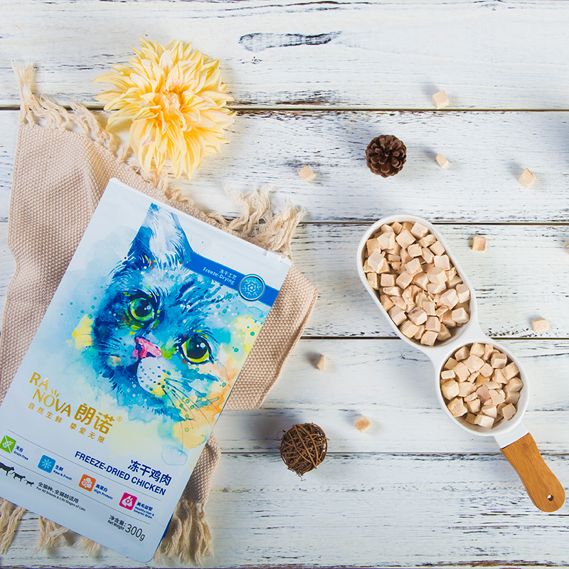 Lonno freeze-dried cat snacks fresh meat freeze-dried kittens adult cat meat jerky snacks cat freeze-dried food chicken salmon beef