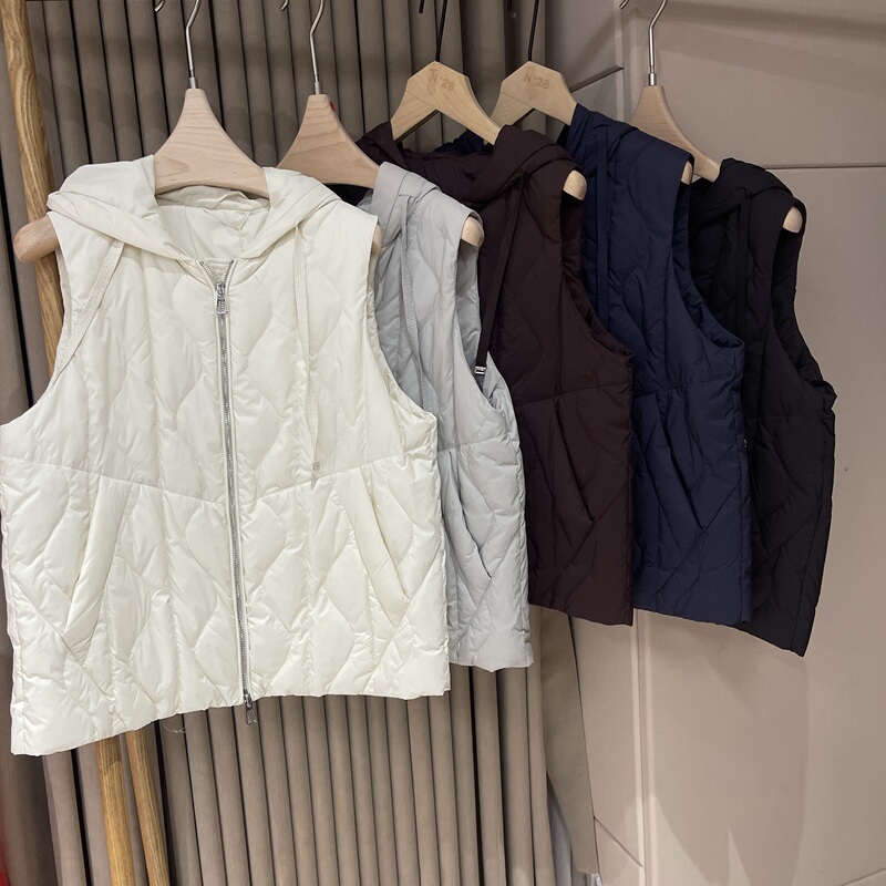 2026 Summer Model 18Qq-601 Fashionable Goose down Hooded Vest m Chest Size 106 Length 60 No Returns No Exchanges 2026 Summer Model 18Qq-601 Fashionable Goose down Hooded Vest m Chest Size 106 Length 60 No Returns No Exchanges
