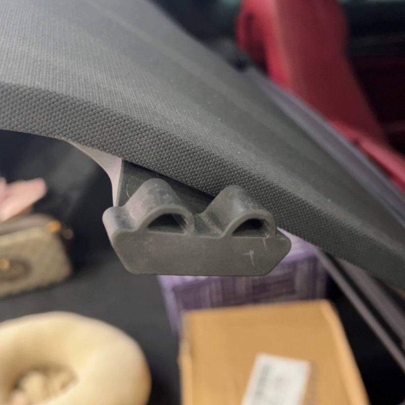 Suitable for Porsche Panamera Trunk Cover, Rear Panel Clip, Luggage Compartment Partition Rubber Pad, Cushioning Pad