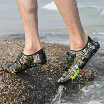Summer camouflage outdoor traceability shoes men quick dry wading floating diving fishing shoes anti-cut red foot skin shoes tide shoes tide shoes
