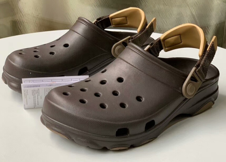 2020 New Men and Women Shoes Classic Trink Locke Neutral Couple Sandals Sandals 206340