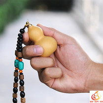 Natural boutique open small gourd snuff bottle Hand twist gourd car pendant Feng Shui text play gourd handle