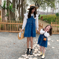 Parent-child outfit 2022 spring new girls western-style lapel shirt denim dress two-piece net red mother-daughter outfit