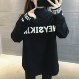 Утепленный приятный телу белый цветной лонгслив, в западном стиле, коллекция 2021