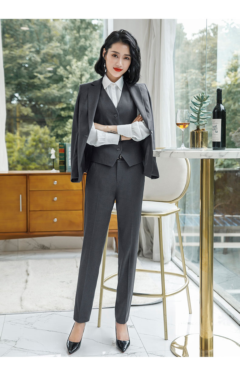 Tailleur femme - Ref 3243669 Image 18