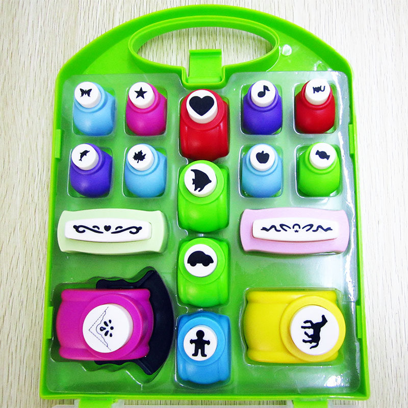 688-08: Small Medium Large Border Embosser Hybrid Flower Punch Set