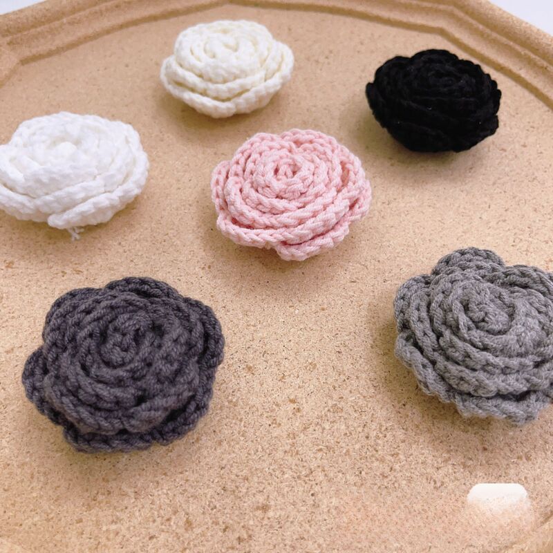 Camellia Finished Product Yarn Hand-Knitted Solid Color Flower Three-Dimensional Brooch Lapel Pin Bag Clothing Decoration