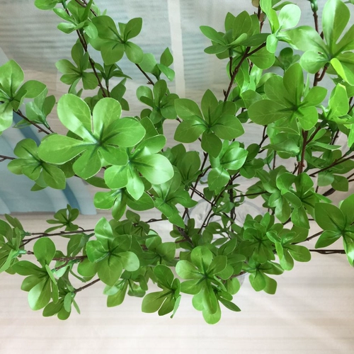 Северная симуляция зеленое растение Моделирование цветы японские висящие часы отдельные ветви пьяные деревянные листовые фальшивые ветви гостиная растения декоративные украшения
