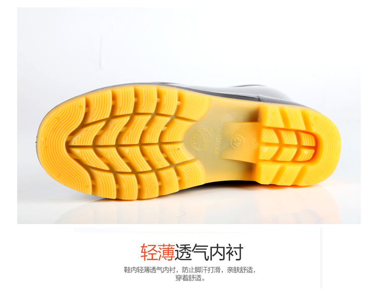 Kéo trở lại giày đi mưa nam và nữ cộng với giày nước nhung trong ống đi mưa ống cộng với giày nước ấm bằng vải cotton cao su dành cho người lớn mua bọc giày đi mưa ở đâu