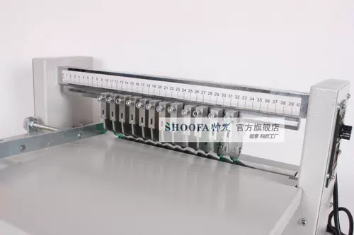 [Shanghai Shuaifa] A4+ Машина для резки ролика Столовая машина.