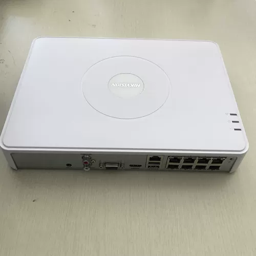 海康威视 4/8 POE Network High Definition Videy Disk Video Recorder DS-7104N-SN/PDS-7104N-F1/P