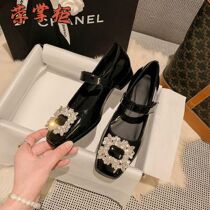 Rhinestone Mary Jane square head thick heel square buckle French retro one word buckle sweet black single shoes leather patent leather net red