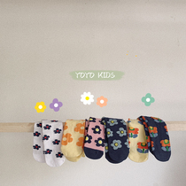 Young 2023 Spring and Autumn New Insin Girls' Middle Bunks Small Winds Small Flower Socks Stacked Stocks Venture Stocks