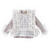 Cô gái trẻ mùa xuân và mùa thu thêu tay áo ren bé bé trăm ngày cotton bướm vest top áo gile cho bé trai Áo ghi lê