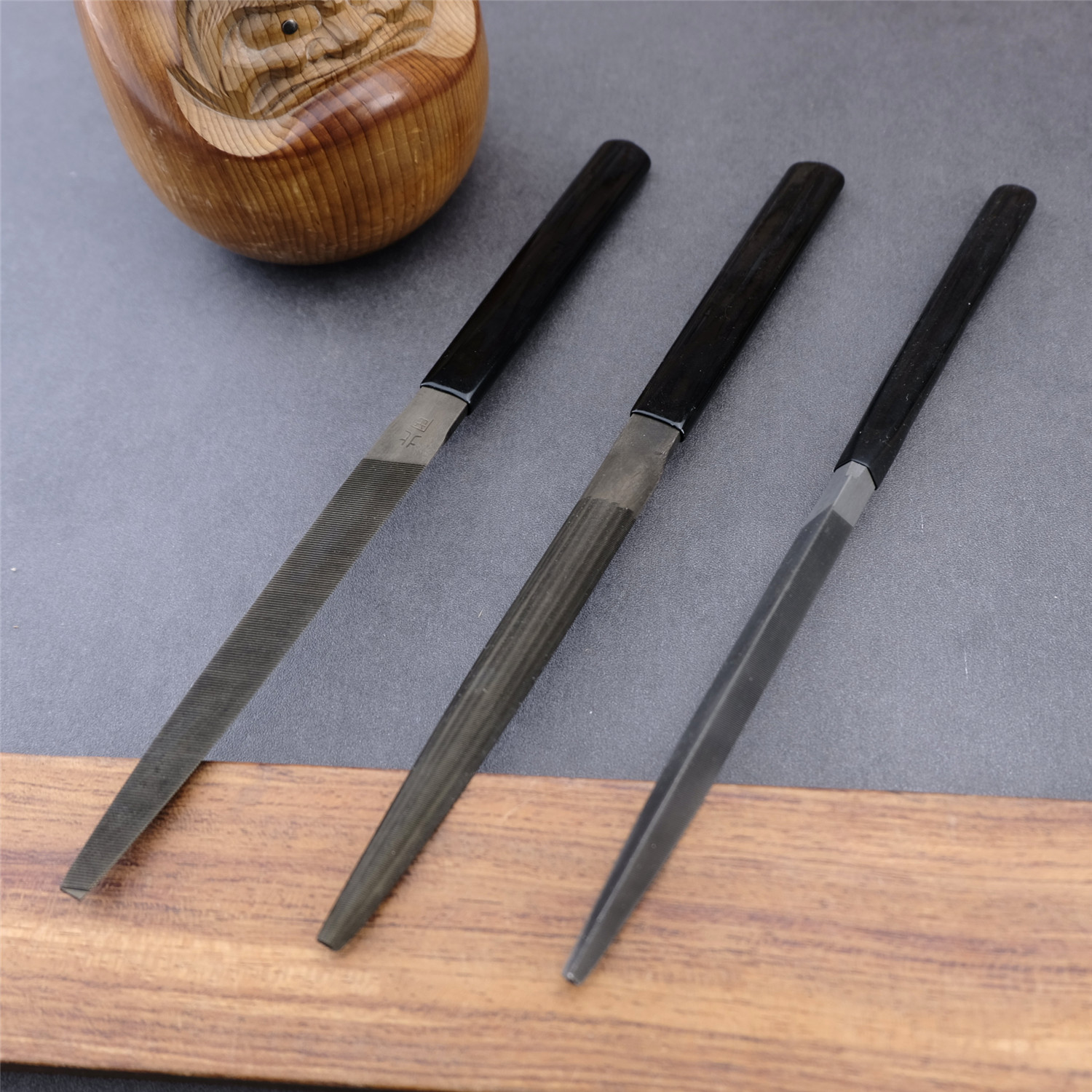 North Aoka Small High Hardness Gold Working Semi-circle Filing Triangle Filing Woodworking Hard Wood Precious Metal Japanese Original Dress