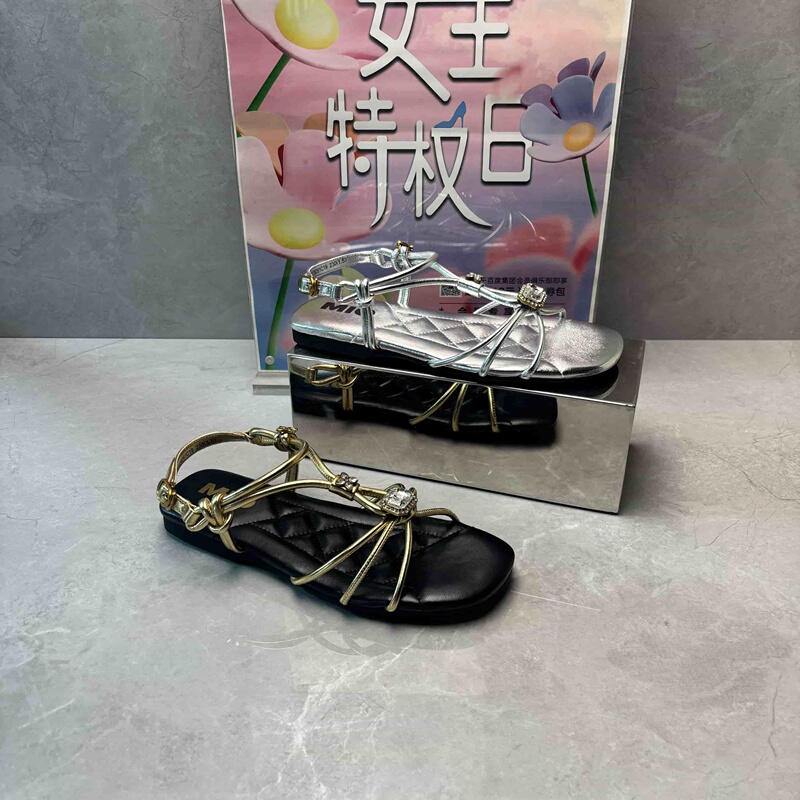 The Same Style as the Mall's Roman Sandals, 2026 Summer Bohemian Vacation Flat Sandals with Sparkling Rhinestones, Slip-On Sandals and Slippers The Same Style as the Mall's Roman Sandals, 2026 Summer Bohemian Vacation Flat Sandals with Sparkling Rhinestones, Slip-On Sandals and Slippers