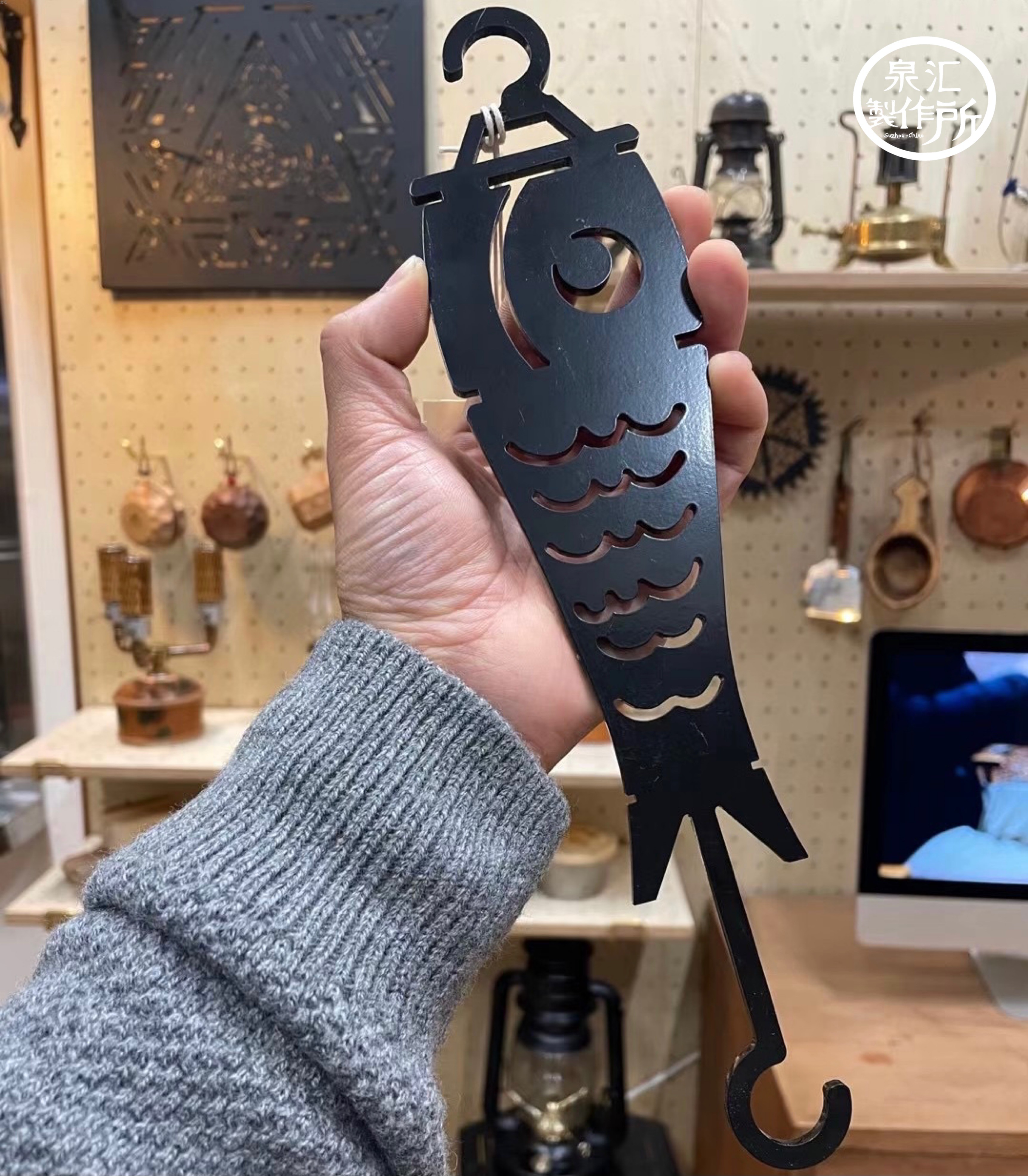 Quanhui made fish flag hook outdoor camping frame hook iron pole hook hook to multiple lamp pole hook