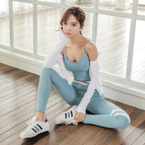 2021 South Korea Spring and Autumn new yoga clothing fitness three-piece set short jacket long sleeve beautiful back female