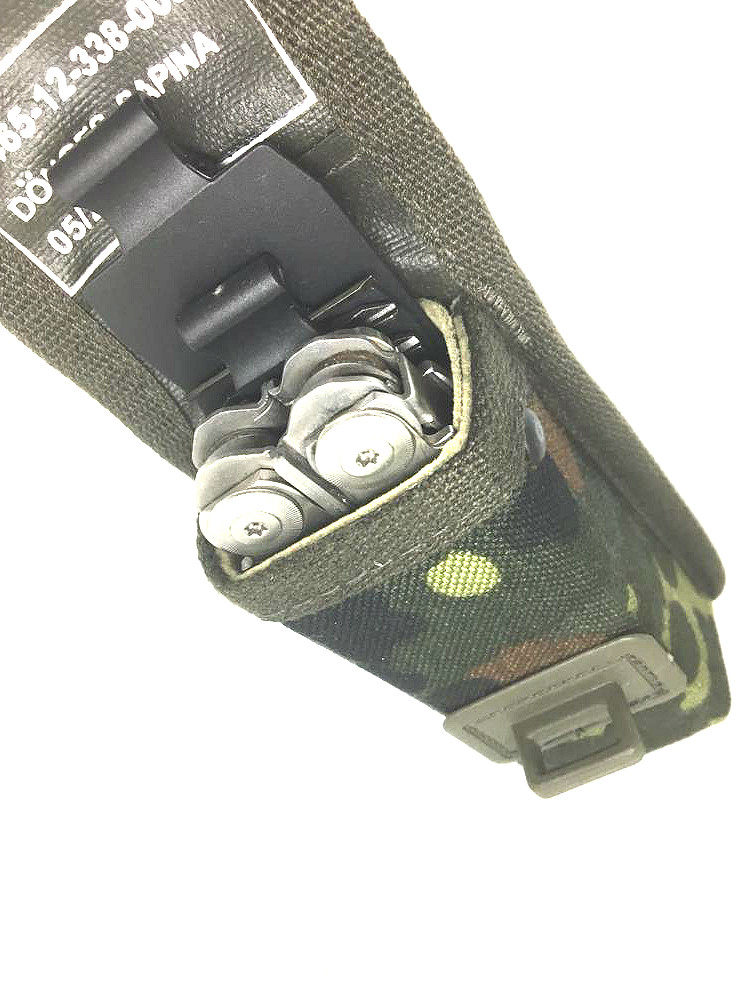 Сейчас в наличии немецкий оригинал Производить военная версия Личное немецкое и моральное место toolkit EDC плоскогубцы пакет жесткий камуфляж фонарик пакет 4500862 