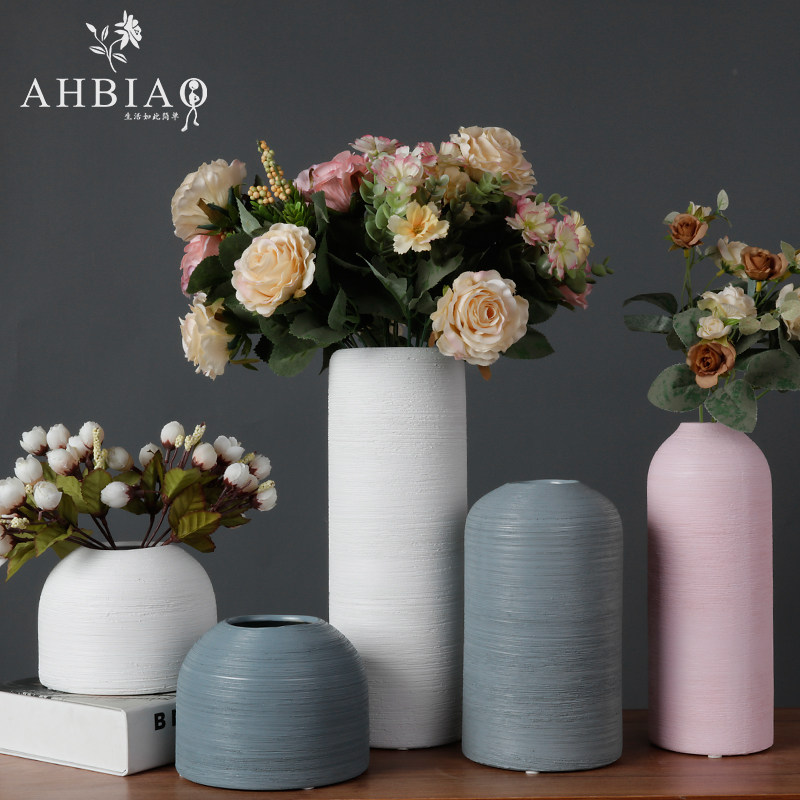 Ceramic wire drawing creative living room flower arrangement simple modern dried flower device Nordic flowers hydroponic European small fresh vase