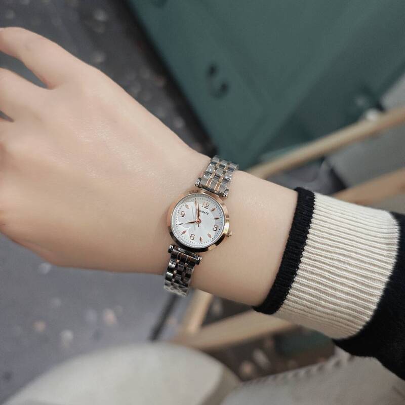 Light Luxury Korean-Style Watch for Women, High-End Aesthetic, Suitable for Office, Artistic Women's Watch, 2025 New Model, High-Quality Genuine Ladies' Watch