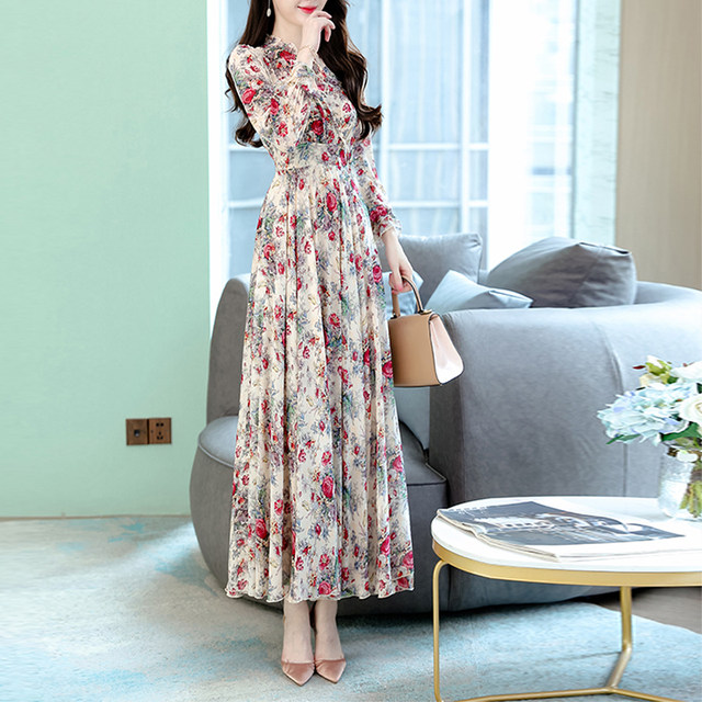 2023 spring new high-end fashion long-sleeved silk mulberry silk dress slim waist beach skirt vacation long skirt