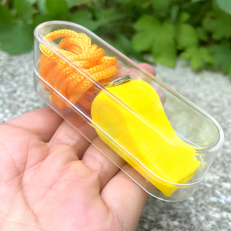 Referee Whistle, Outdoor Whistle, Basketball and Football Competition Whistle, Children's Whistle, Outdoor Survival Whistle with String, Boxed, Loud and Clear