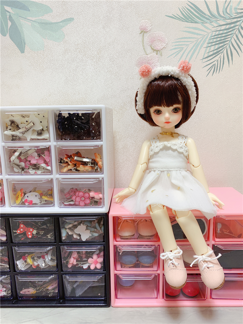 BJD6 points 8 points doll house baby shoes storage box Barbie Kerr jewelry decoration photo props decoration nine grid dustproof