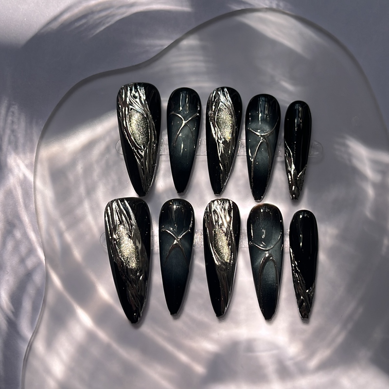 Gothic Wearable Nails, Handmade Wearable Nails with a High-End Feel, Niche Whitening Nail Patches, Finished Removable Fake Nails