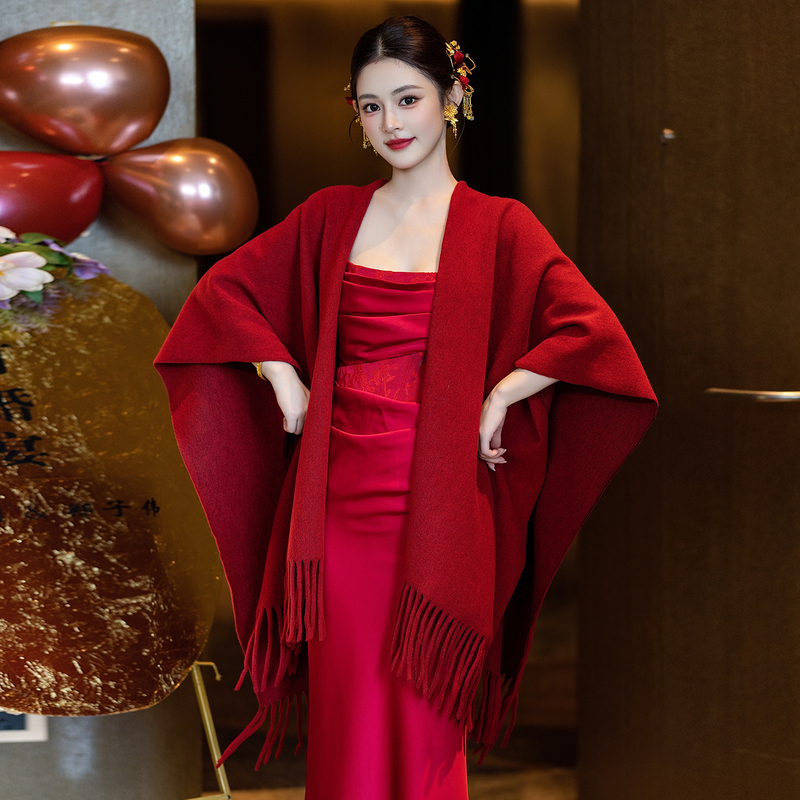 New Chinese-Style Engagement Dress, Red Strapless Fishtail Toast Dress, High-End Bride's Homecoming Dress, Tassel Shawl Set