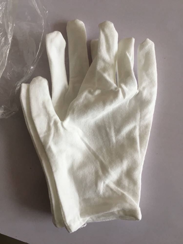 Cotton gloves