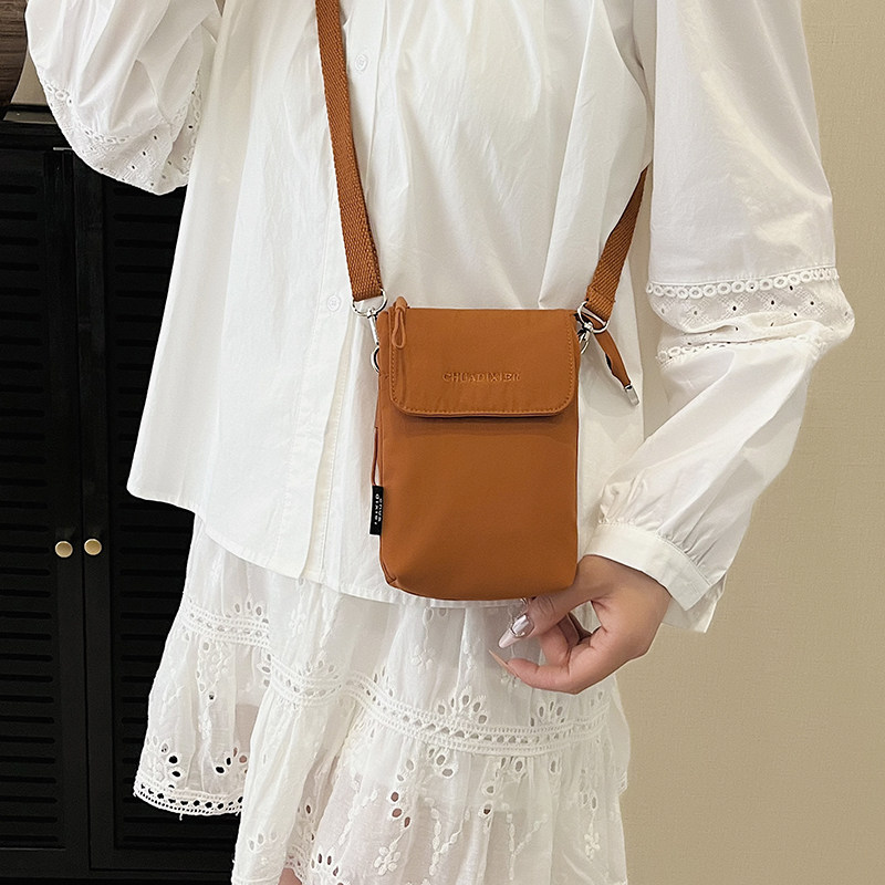 Summer Portable Walking Phone Bag for Women 2025 New Exquisite Small Shoulder Bag Mini Bag Multi-Layer Small Crossbody Bag