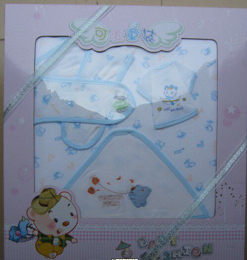 Coffret cadeau pour bébé - Vêtements + Accessoires - Ref 1955189 Image 29