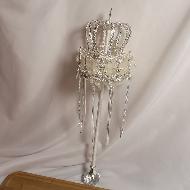 Bride Marriage Network Red Wedding Studio Picture Prop Creative Handle Queen with Flower Scepter Wedding Rod