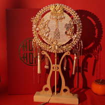 Married fan fan Chinese bride Xiuhe golden fan finished product Han clothing material package wedding fan