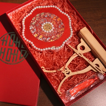 Bride fan high-end gift box married married with flowers Chinese ancient style long handle Hanclo double-sided finished product fan