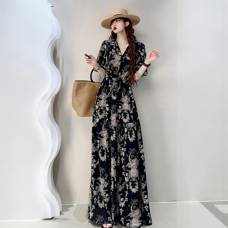 French Retro Style Dress for Women, Summer Loose Fit, Plus Size, Tummy-Concealing, Slimming, Floral, Ankle-Length, Elegant Long Dress