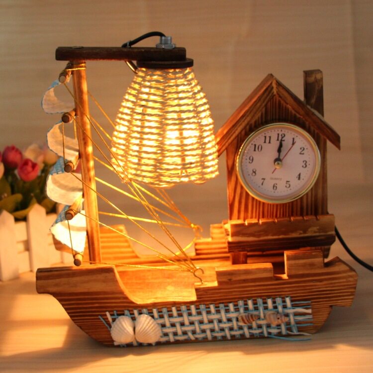 Ship lamp Creative Graduate day gift to girlfriend Girl girlfriend Wife Boyfriend friend Novelty Practical romance