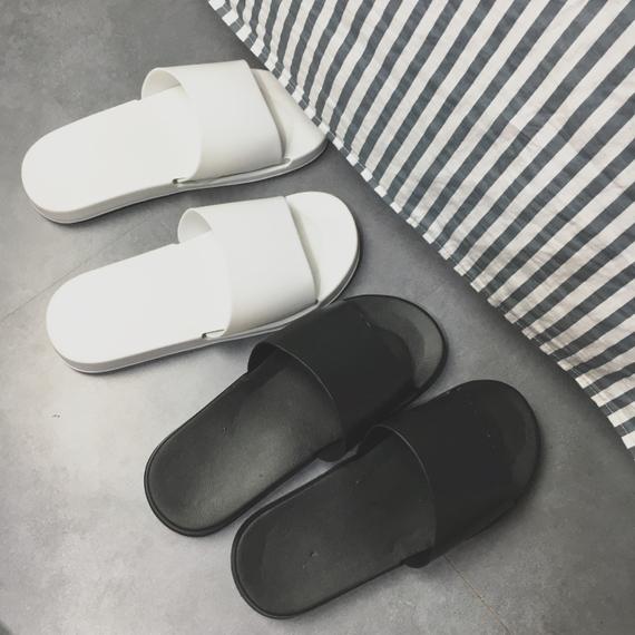 Hàn Quốc ulzzang đơn giản rắn màu một dòng dép nữ mùa hè dép đi trong nhà hoang dã dép crocs nữ