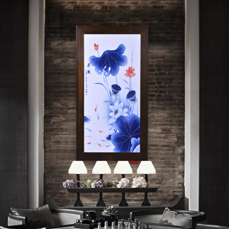 Jingdezhen ceramics Liu Shuwu hand - made lotus rhyme adornment porcelain plate paintings of Chinese style household crafts