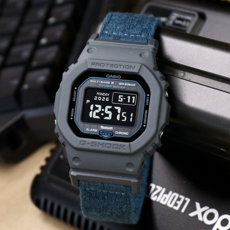 Casio Small Square Watch for Men, New Model Mip Screen Gw-Bx5600Cbg-2, Light Kinetic Energy Radio Wave Bluetooth Watch
