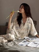 Romantic dream of blooming flowers ~ I love this elegance. Ice silk pajamas for women 2024 new short-sleeved trousers suit