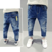 Ngày càng có nhiều hàng hóa bé trai mặc quần jeans lỗ nhỏ 2018 mùa thu mới cho trẻ em phiên bản Hàn Quốc của quần trẻ em lớn