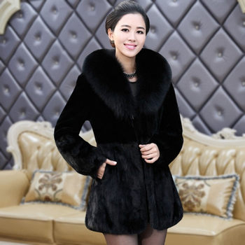 Rabbit Fur Coat for Women 2023 Winter New Style with Fox Fur Collar, Slim Fit, Plus Size, Haining Fur Integrated Long Coat