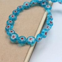 Озеро синие и красные цветы 10мм, около 36 шт.