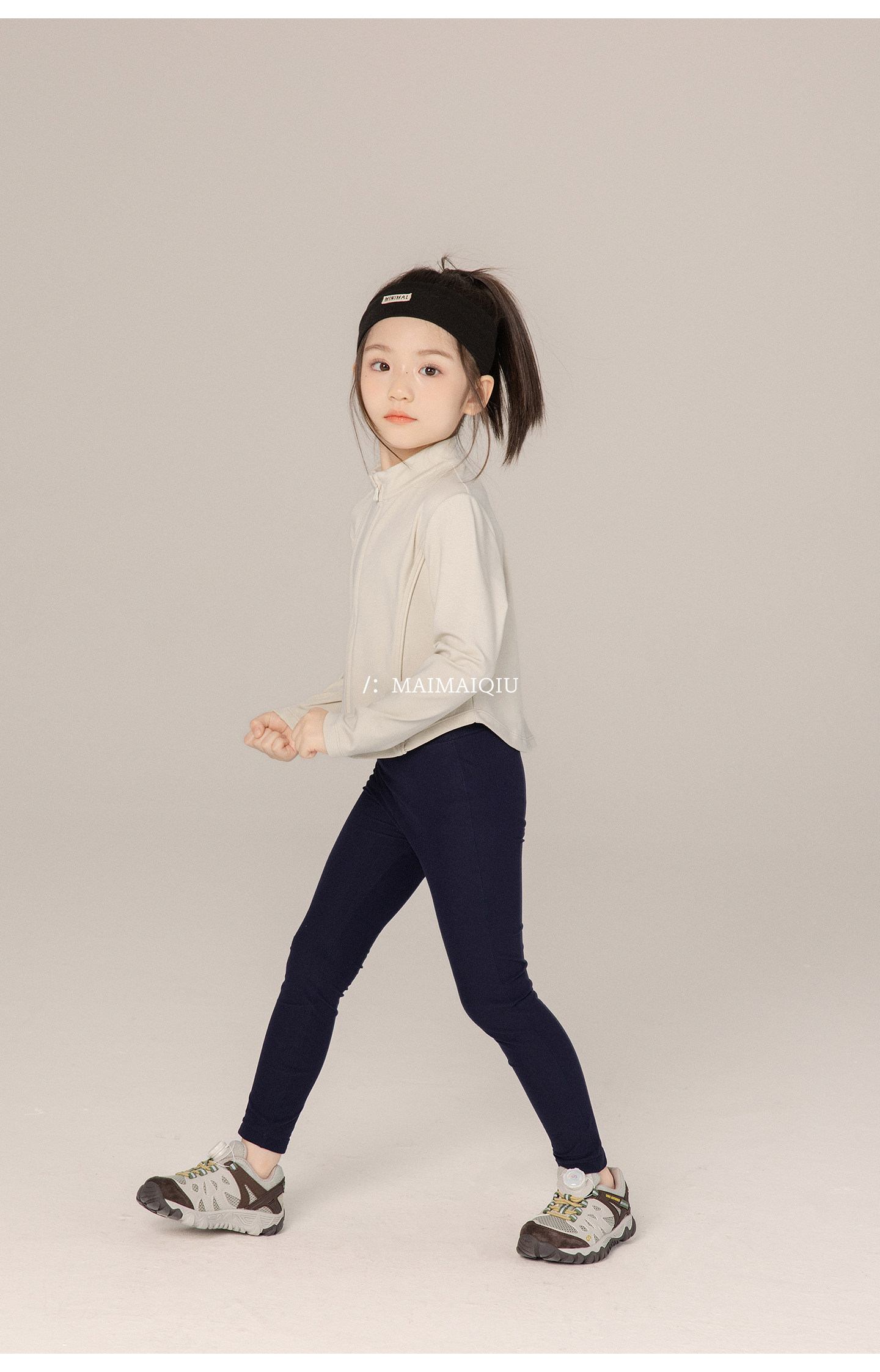 一秋妈女童2026秋季新款运动风拉链短外套中大儿童修身时髦洋气 — 11