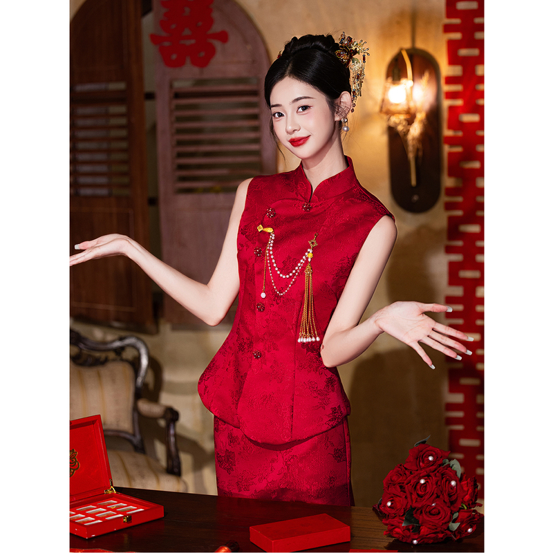 New Chinese-Style Engagement Dress for Women 2026 New Bride Wedding Toast Dress National Style Cheongsam Can Be Worn Casually Two-Piece Set New Chinese-Style Engagement Dress for Women 2026 New Bride Wedding Toast Dress National Style Cheongsam Can Be Worn Casually Two-Piece Set