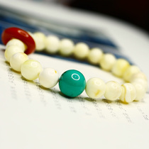 Xiong home live beeswax Amber full honey chicken oil yellow hand string bracelet round bead square card pendant water drop raw stone pendant female